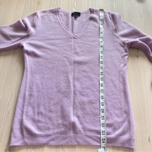 Charter Club Lilac Cashmere Sweater - Picture 7 of 7
